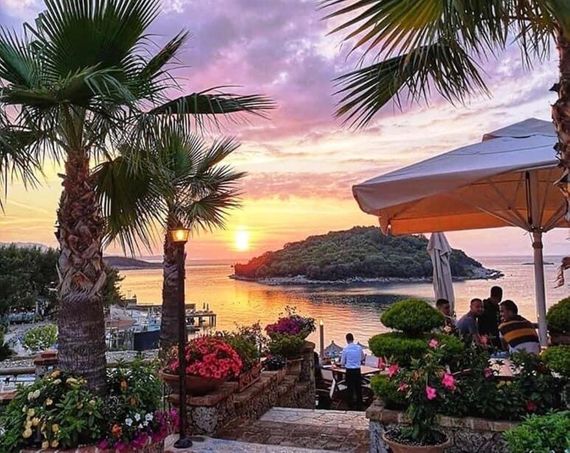 Luxury King And Queen Apartment For Royal Holiday Sarande Ngoại thất bức ảnh